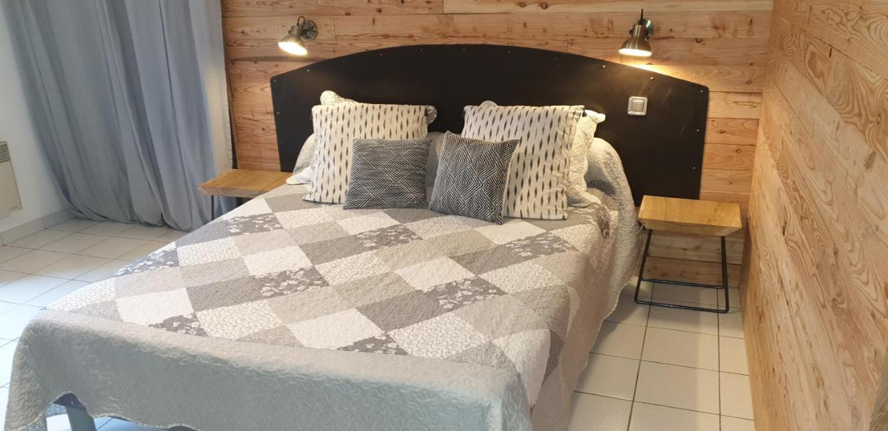 Chambres D'Hotes Des Trouilles Lafrançaise Kültér fotó