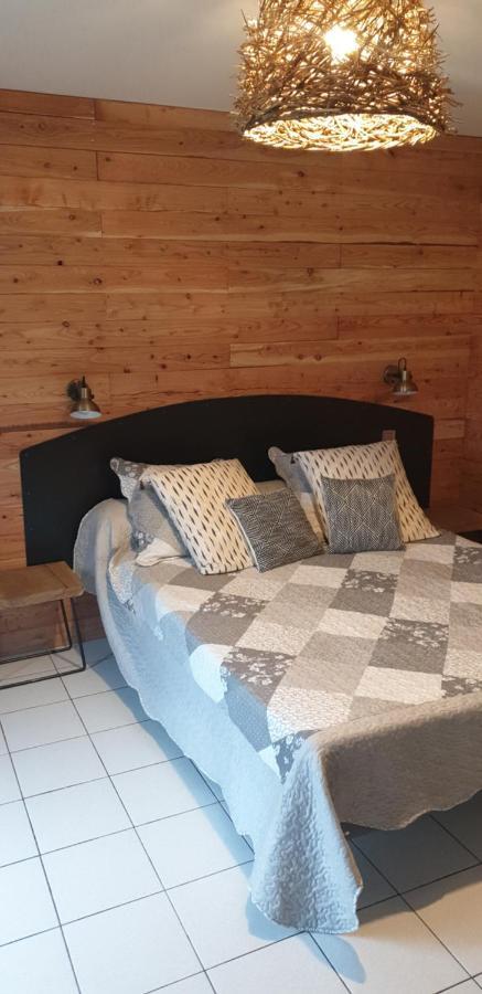 Chambres D'Hotes Des Trouilles Lafrançaise Kültér fotó