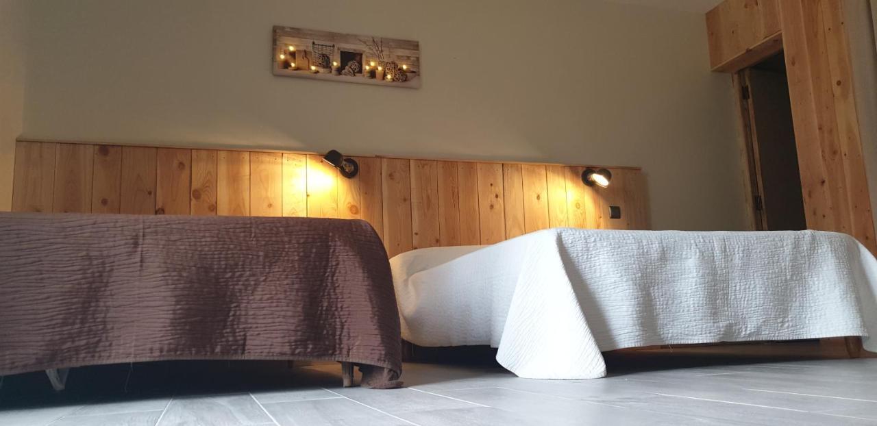Chambres D'Hotes Des Trouilles Lafrançaise Kültér fotó